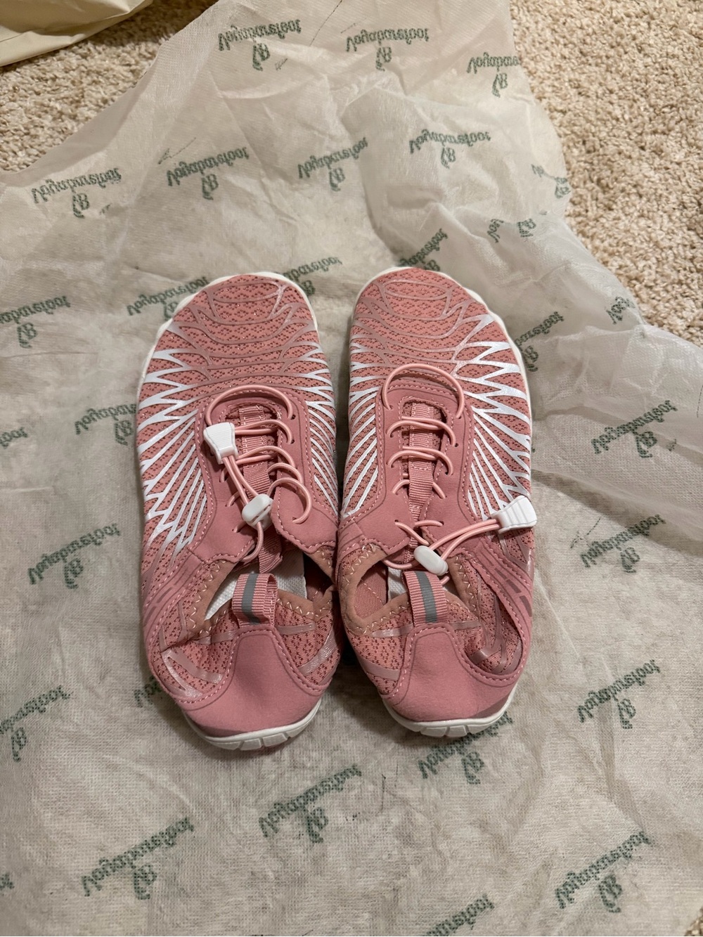 Voyabarefoot Women’s Pink Lightweight-Friendly Active Shoes